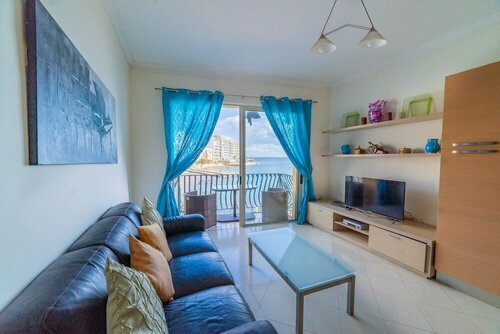 Апартаменты Superb Views of Spinola Bay in Heart of St. julians-hosted by Sweetstay в Сент-Джулиансе