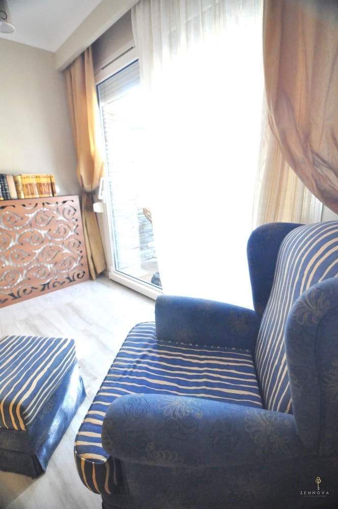 Фото Zennova 40 Trikorfo Cottage