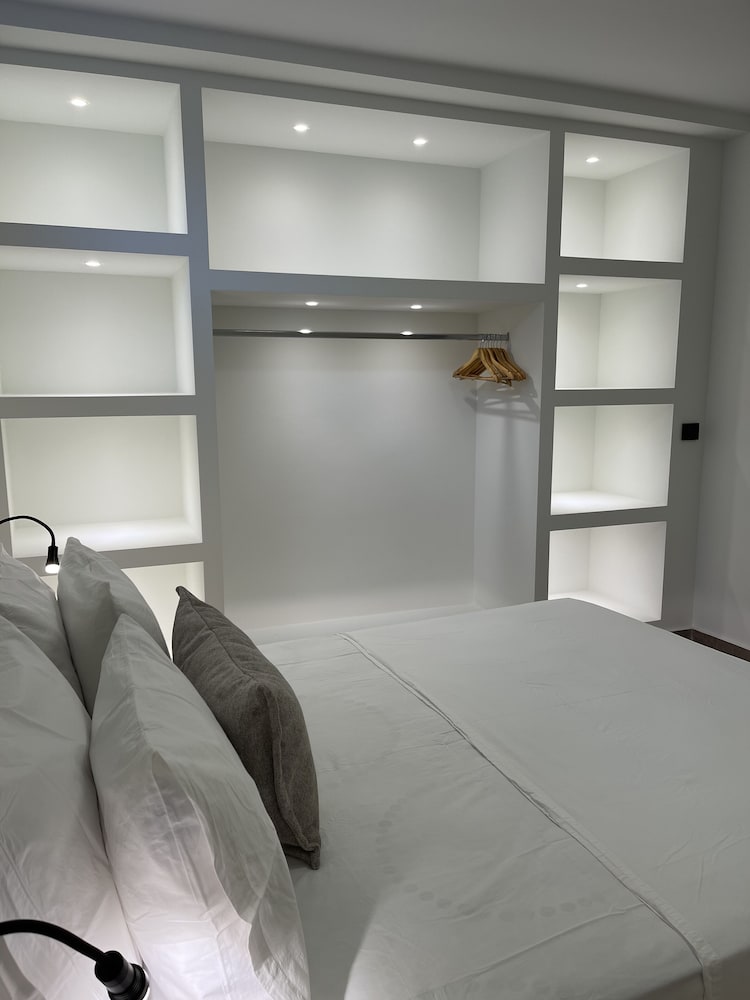 Фото Aneliz Paros