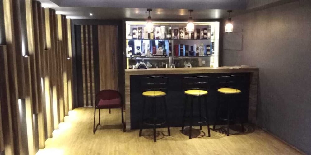 Фото Hotel Ambarish