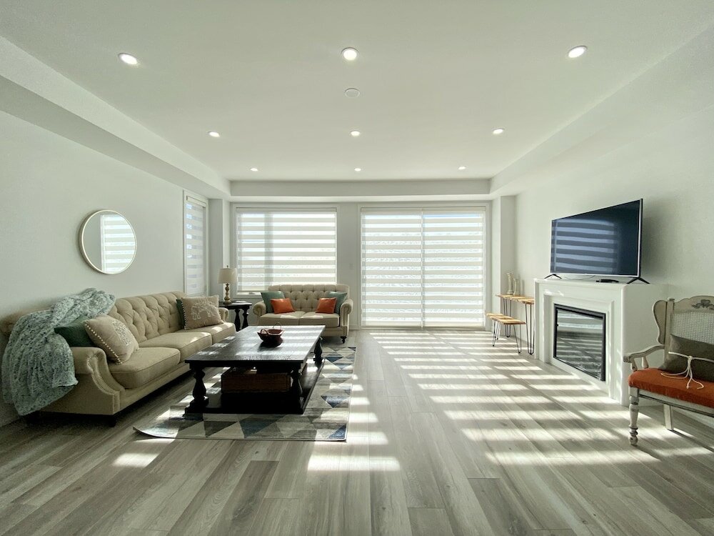 Фото Luxurious Waterfront Residence