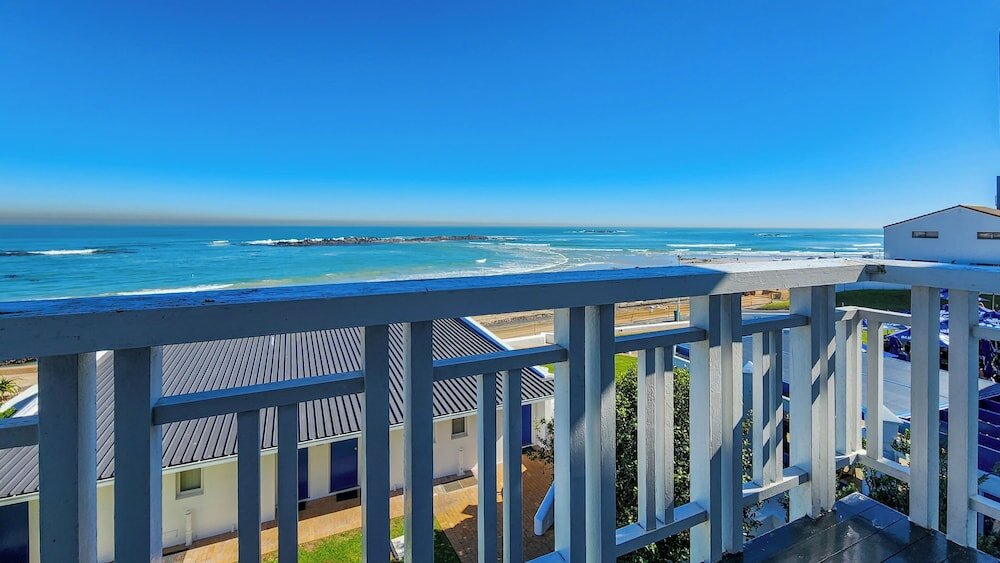 Фото Blue Peter Hotel