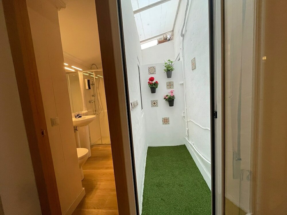 Фото Hostal Ventura Premium