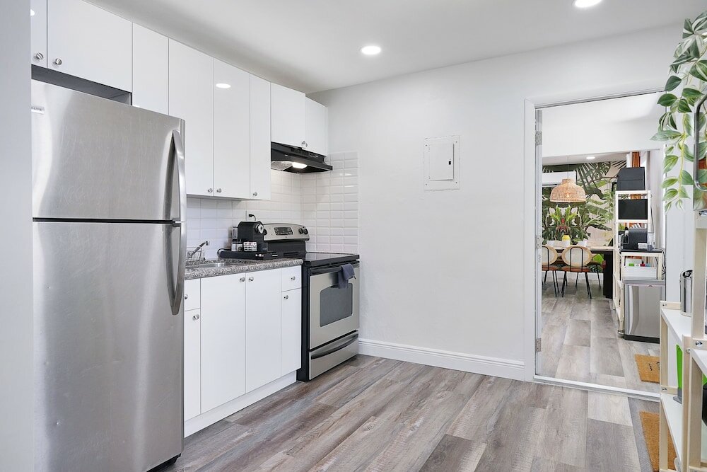 Фото 28 Guest - 4 Kitchens. Jungle Retreat in Heart Wynwood