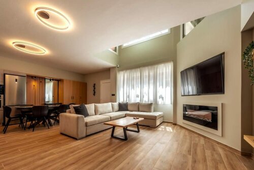 Гостиница Luxurious Maisonette in Ioannina в Янине
