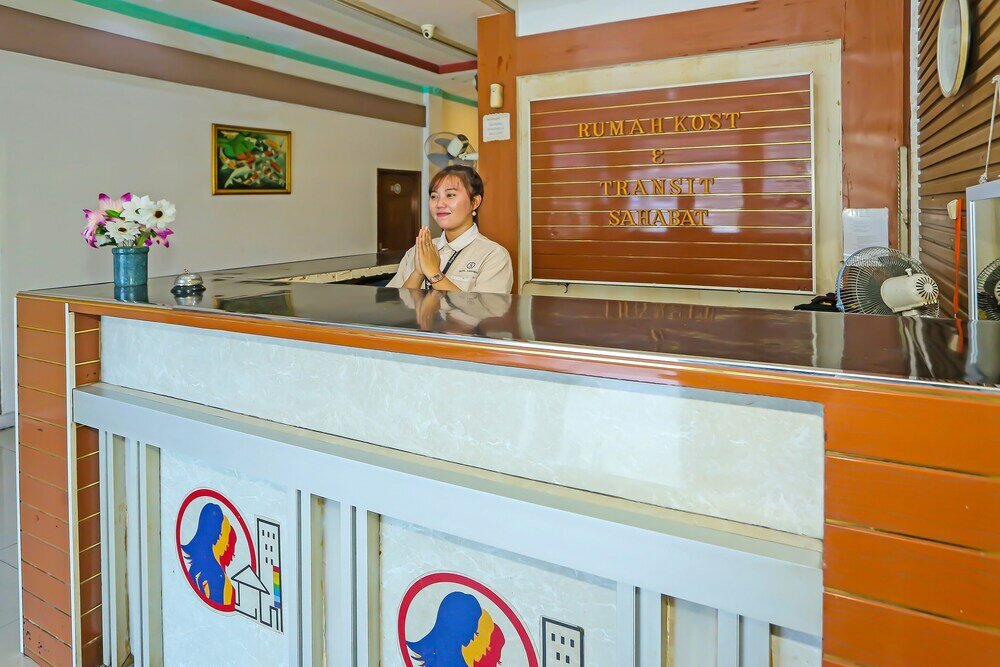 Фото Oyo 92469 Hotel Sahabat