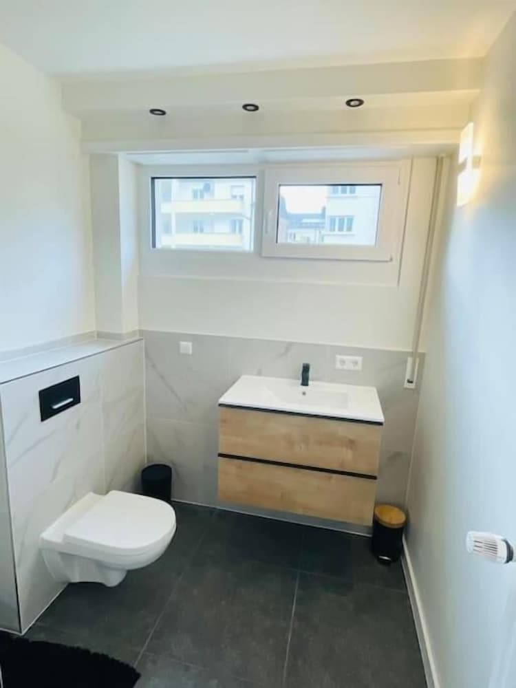 Фото 3 bedrooms in Center Terrace & Parking