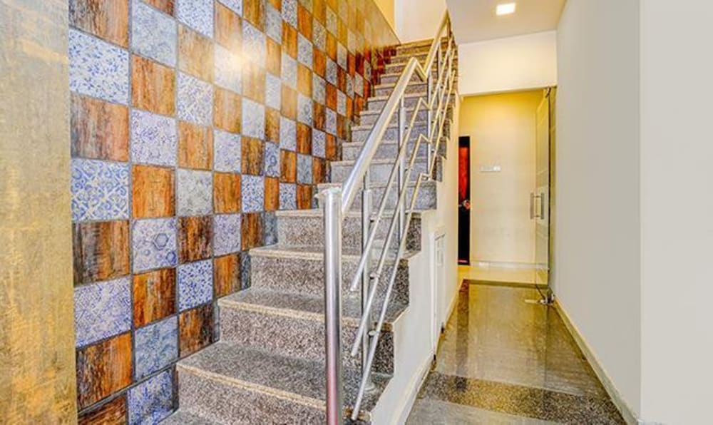 Фото Fabexpress Galaxy Inn