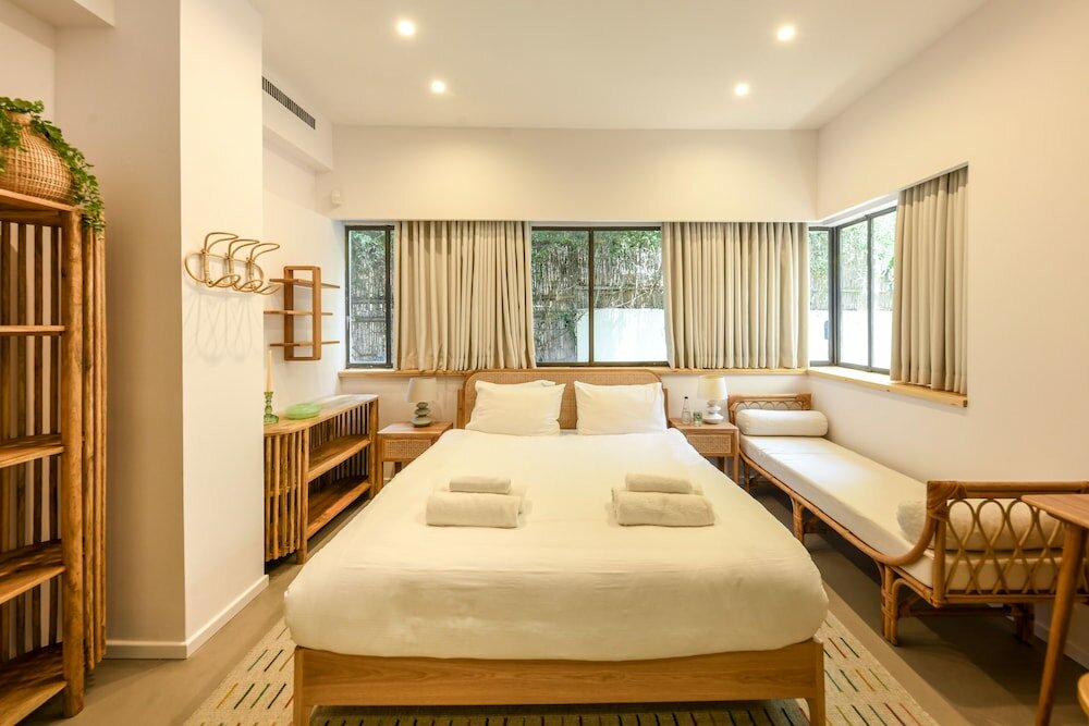 Фото Charming 2br Apt w a Breathtaking Patio