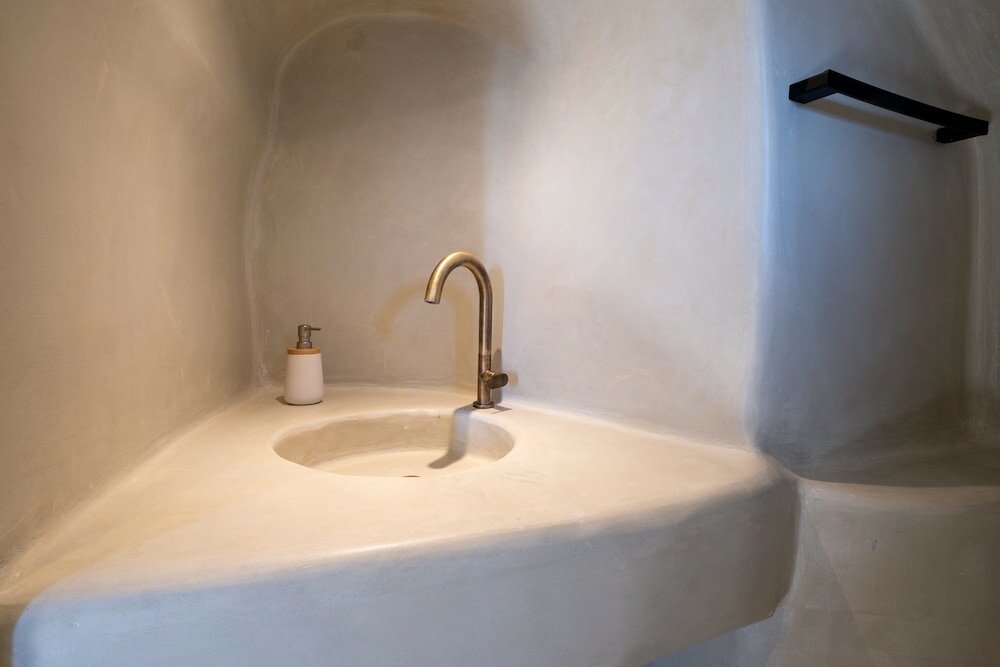 Фото SantorOia Luxury Suites