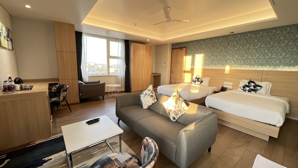 Фото Aurora Boutique Hotel