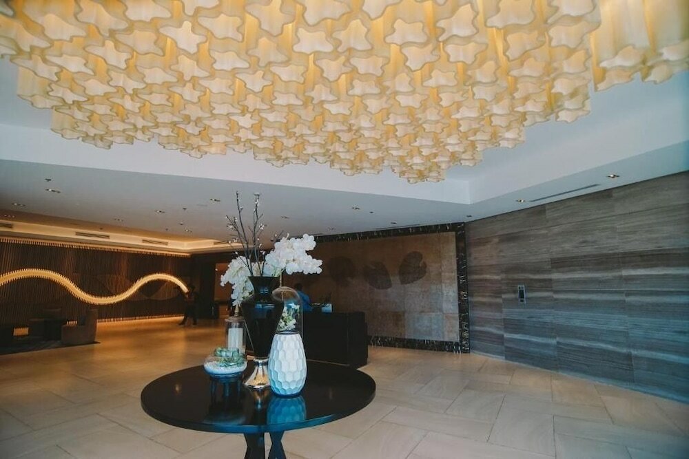 Фото Mactan Beach front Suites