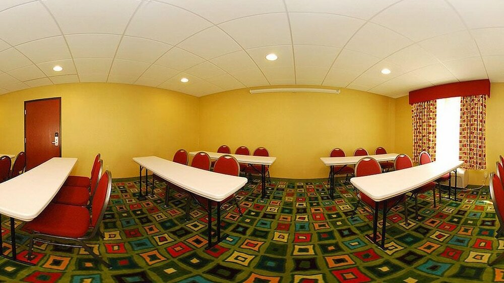 Фото Quality Suites