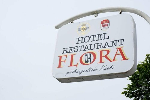 Гостиница Hotel Restaurant Flora в Дормагене