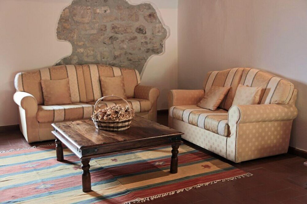 Фото Montelucci Country Resort & Agriturismo di Charme