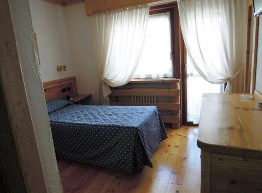 Фото 193459947195