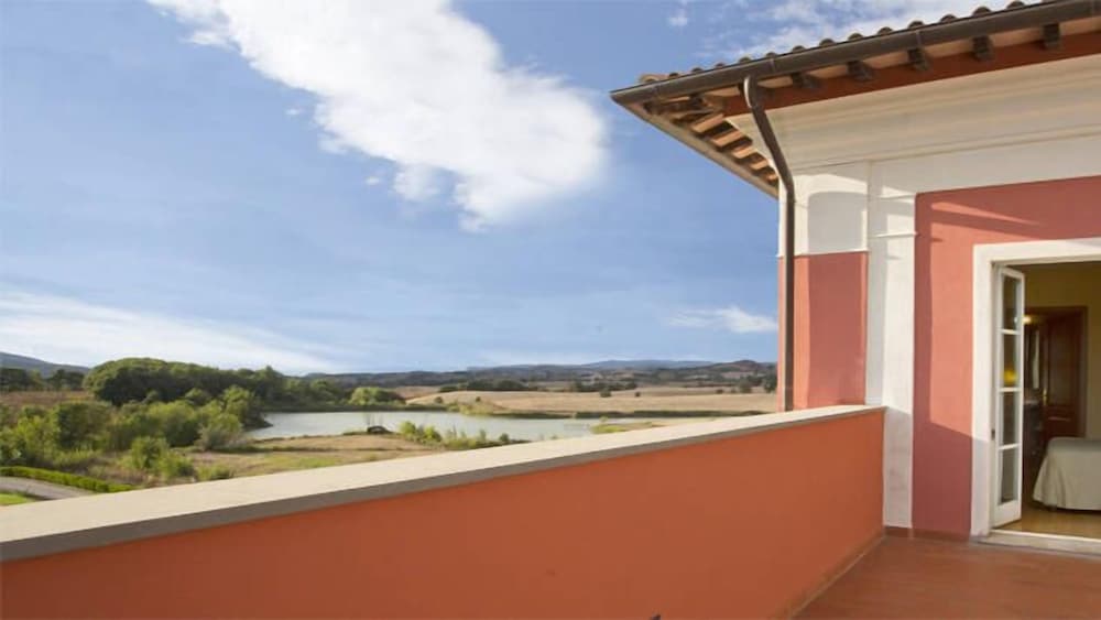 Фото Country Villas Fattoria Le Guardiole