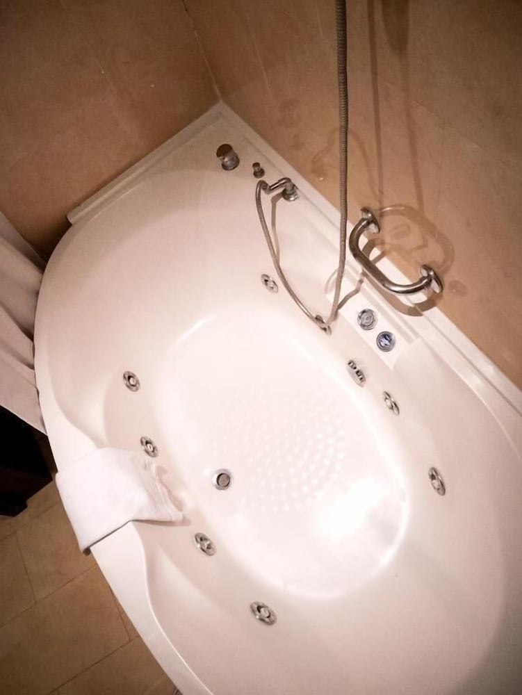 Фото Intown Luxury House