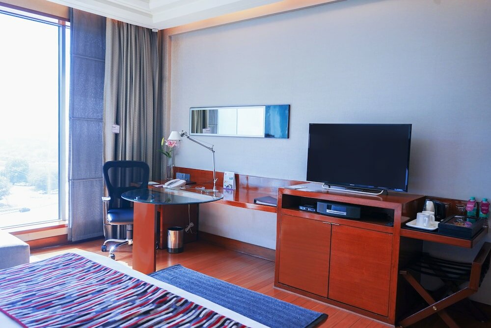 Фото Crowne Plaza Hotel Gurgaon, an Ihg Hotel