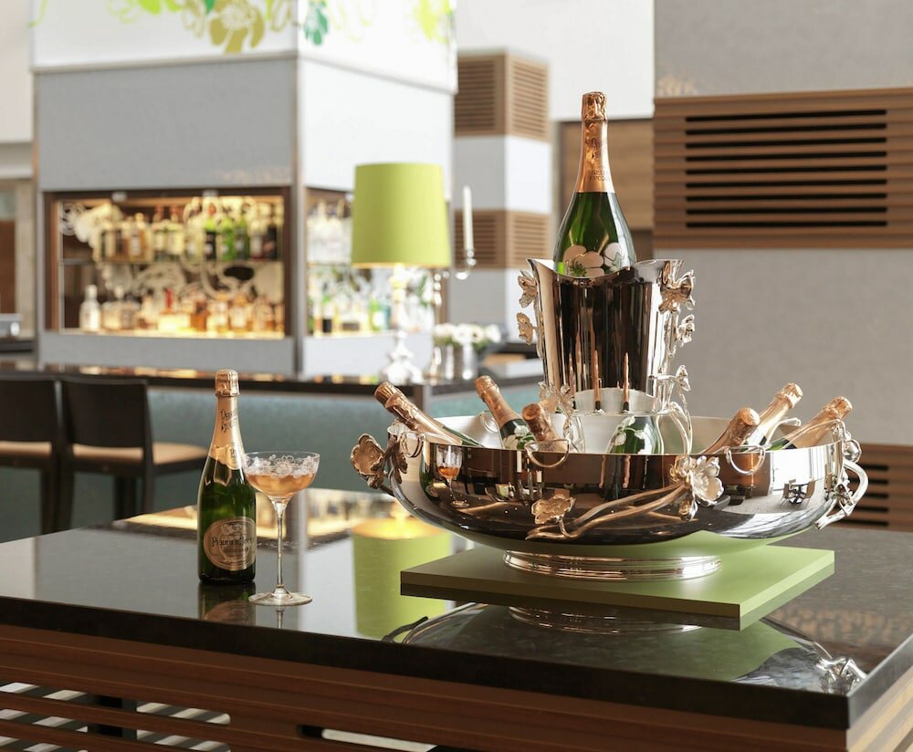 Фото Sofitel London Heathrow