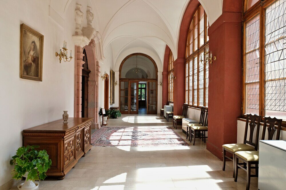 Фото Zámek Lnáře