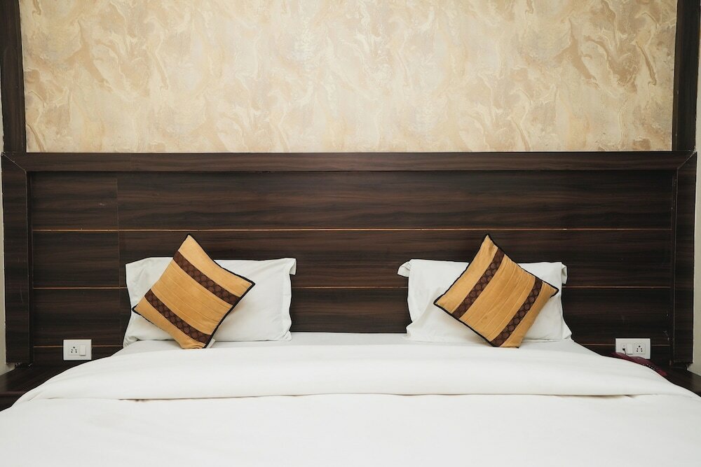 Фото Dharam Villa Guest House