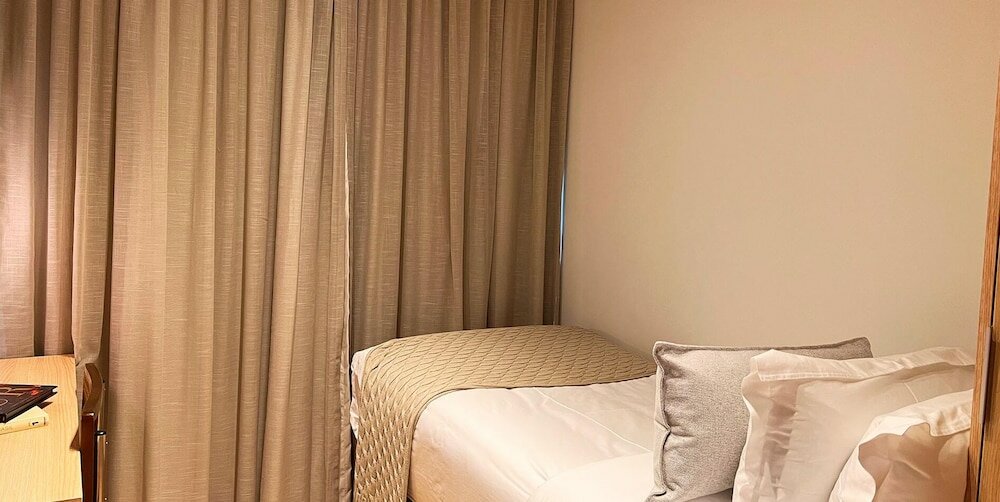 Фото White by Movinn