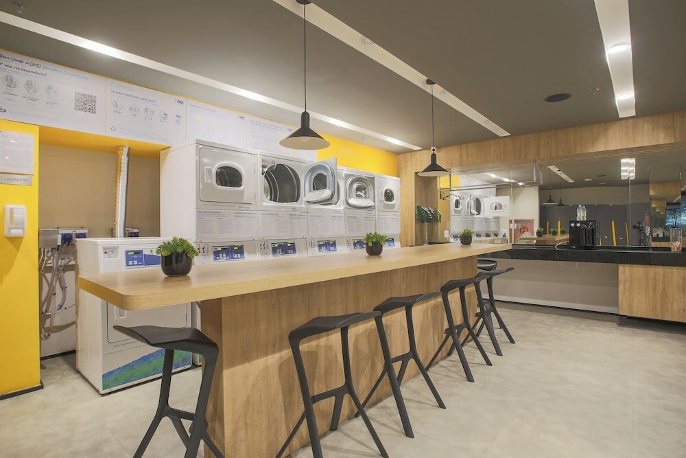 Фото Hmv - Haus Mitre Vila Mariana by Anora Spaces