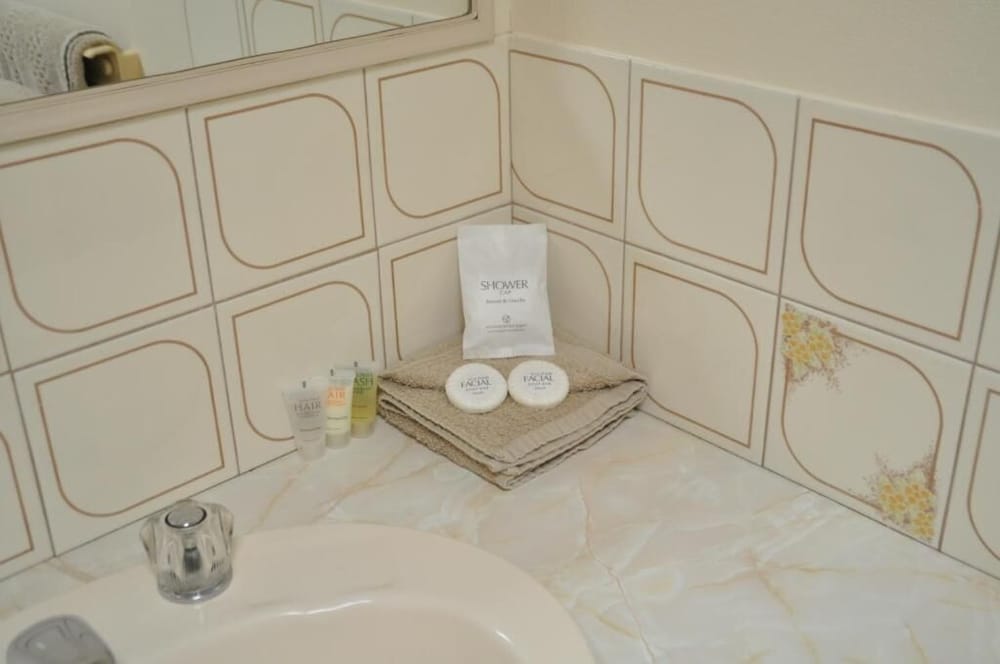 Фото Yambil Inn Motel