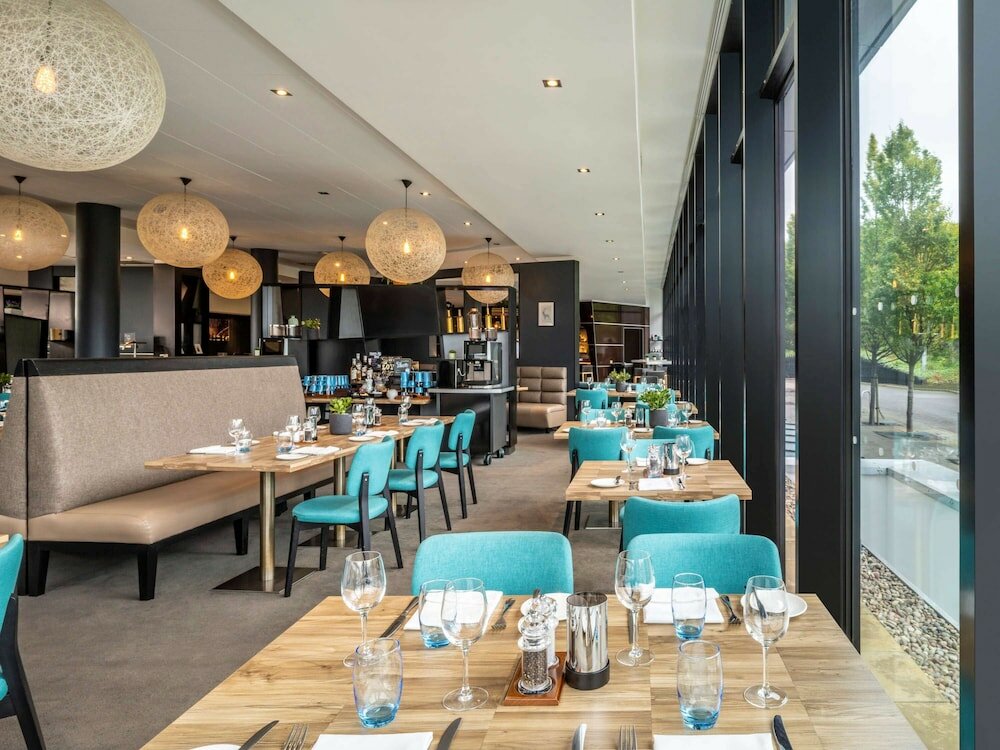 Фото Novotel Edinburgh Park