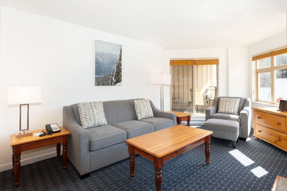 Фото Whistler Vacation Club at Lake Placid Lodge