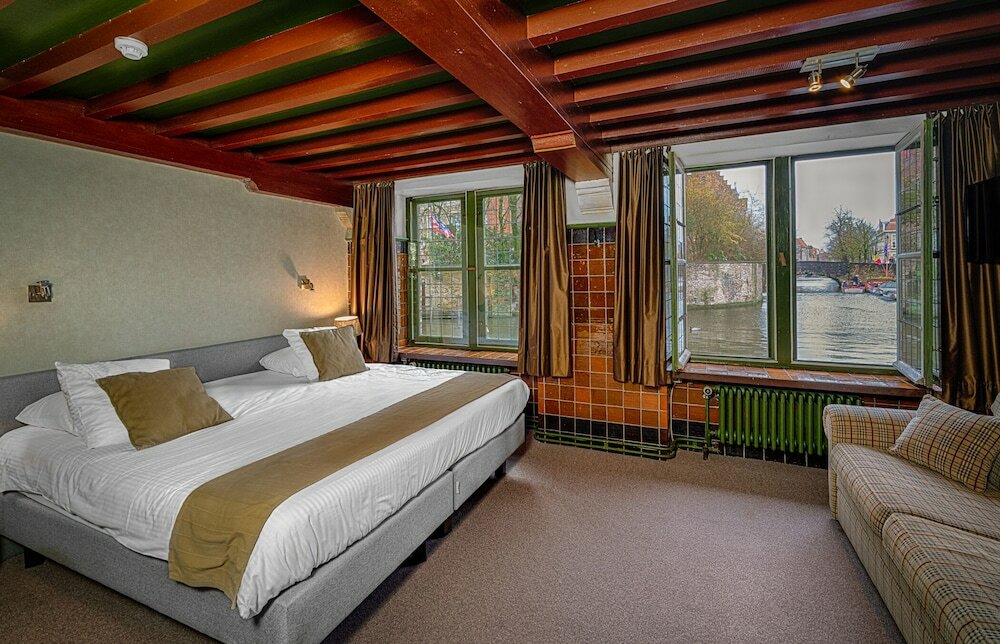 Фото Hotel Bourgoensch Hof