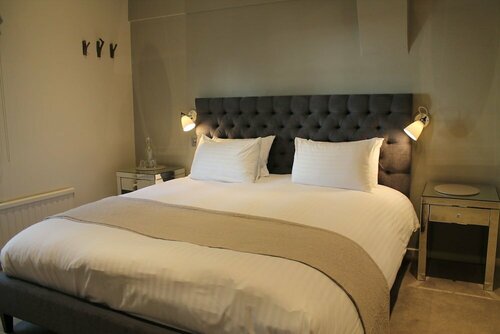 Внешний вид отеля The Ship Inn в Ротере, фото 4