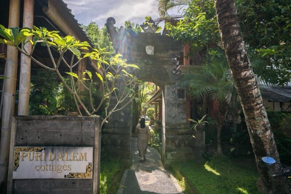 Фото Puri Dalem Cottages