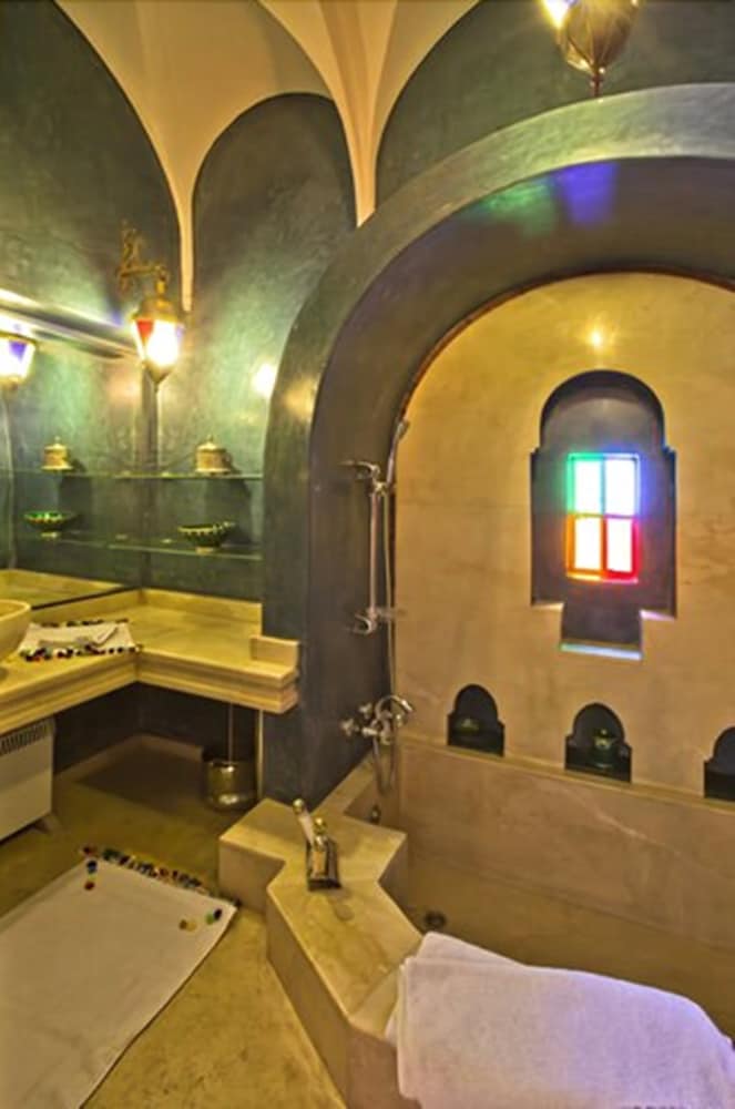 Фото Riad Monika