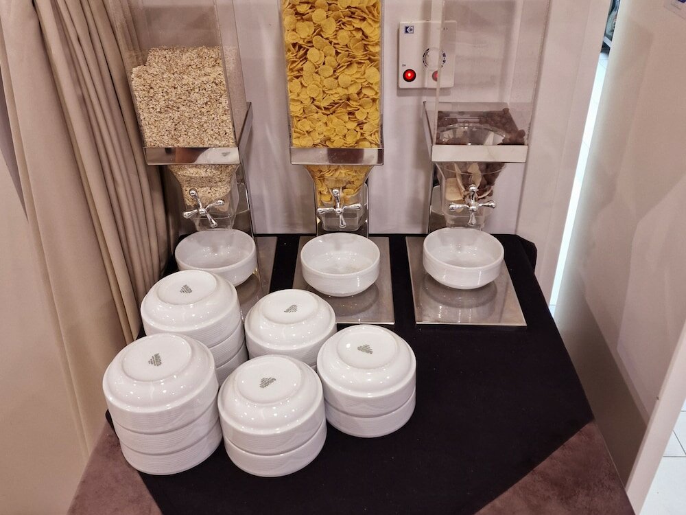 Фото Senator Hotel