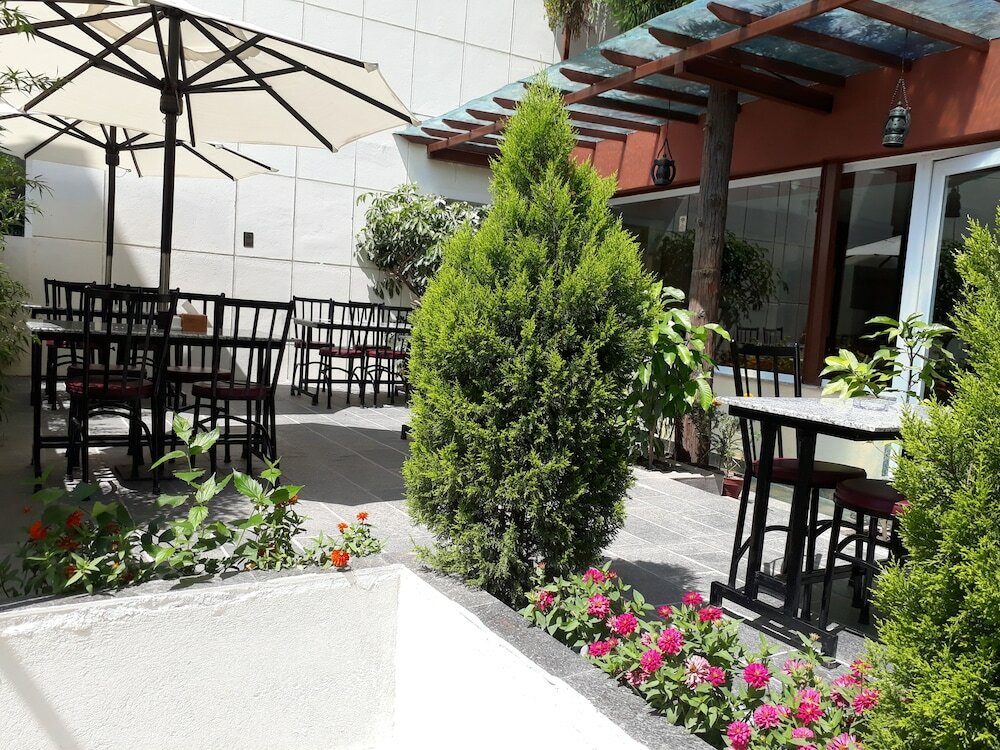 Фото отеля 5