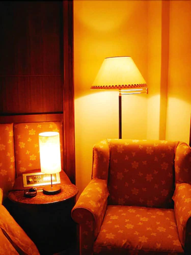 Фото Attic Hotel