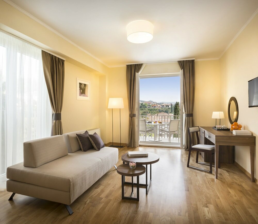 Фото Remisens Casa Rosa, Dépandance