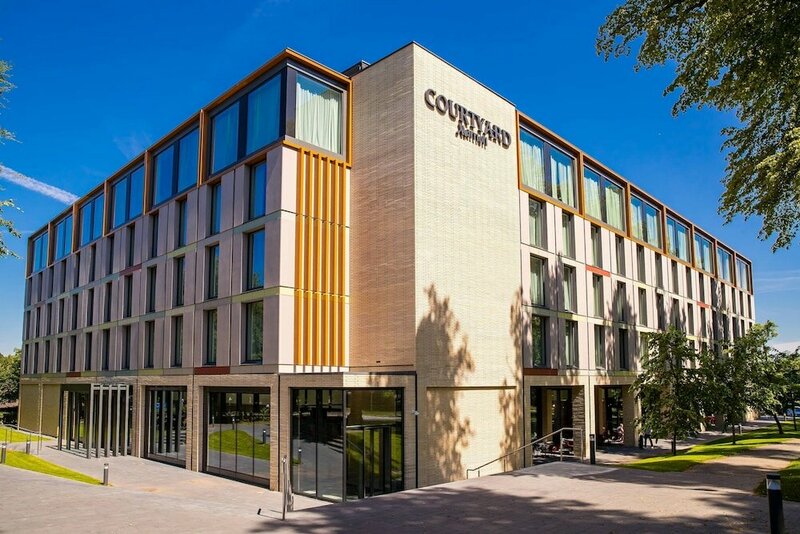 Гостиница Courtyard by Marriott Edinburgh West