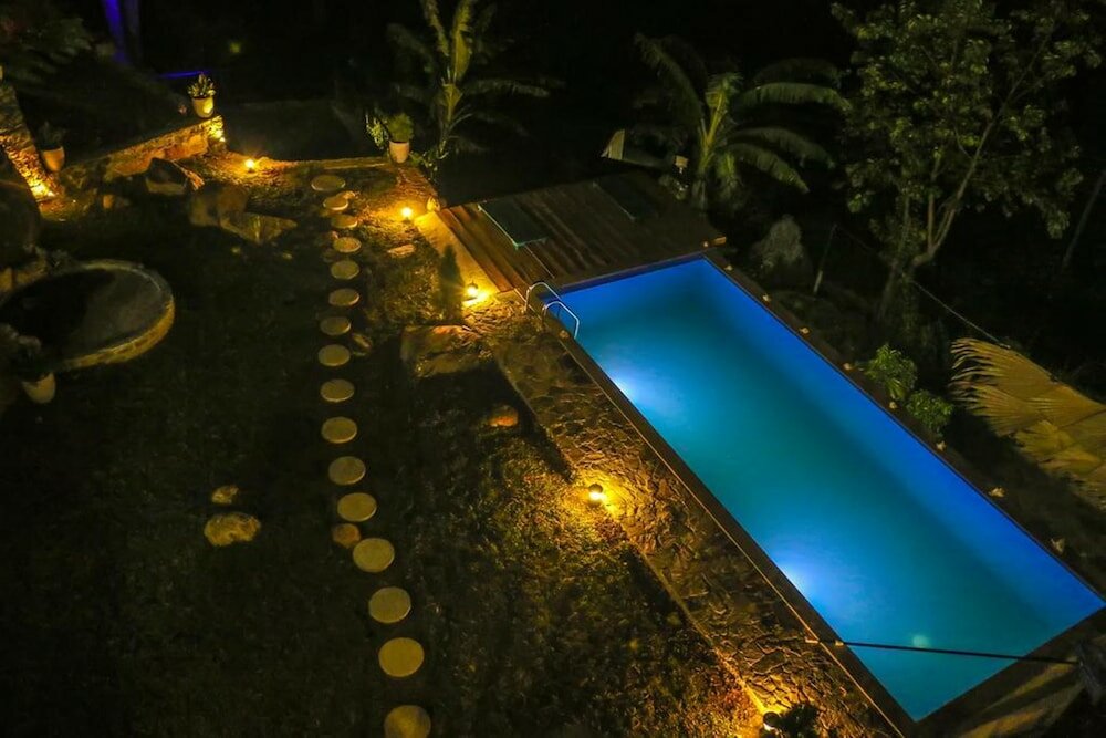 Фото Awesome Place Hotel