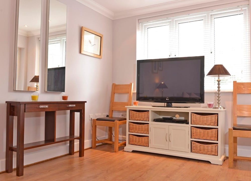 Фото Stagedoor Apartment