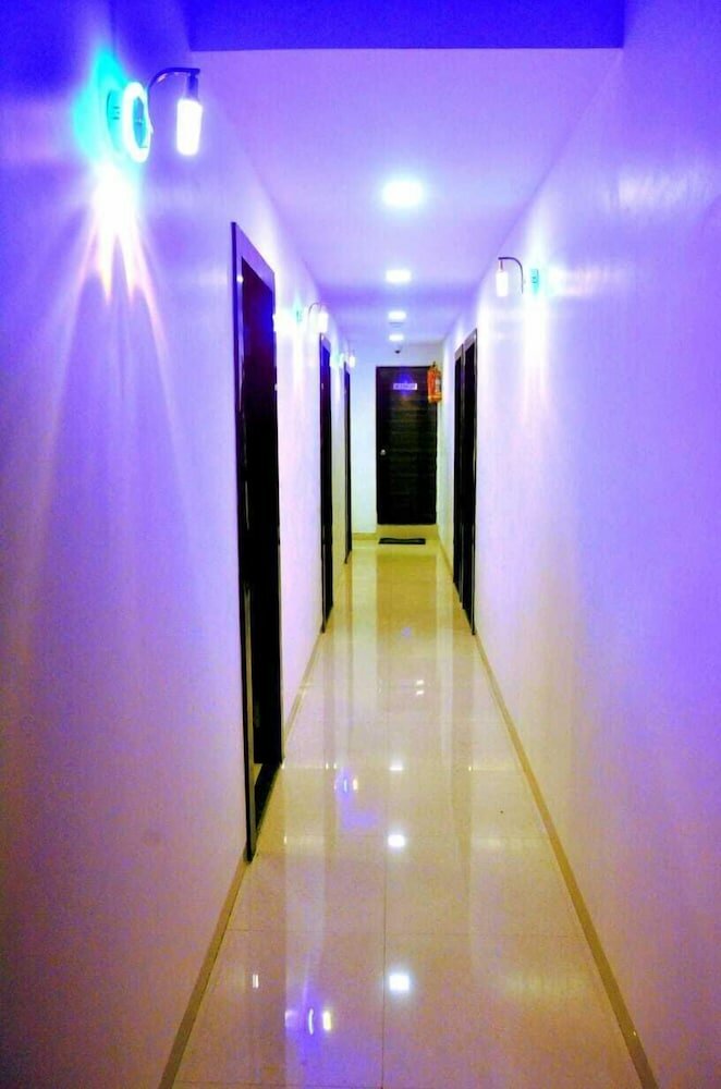 Фото Отель The Best Hotel Mumbai