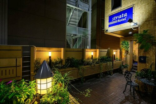 Гостиница Strata Hotel в Наре
