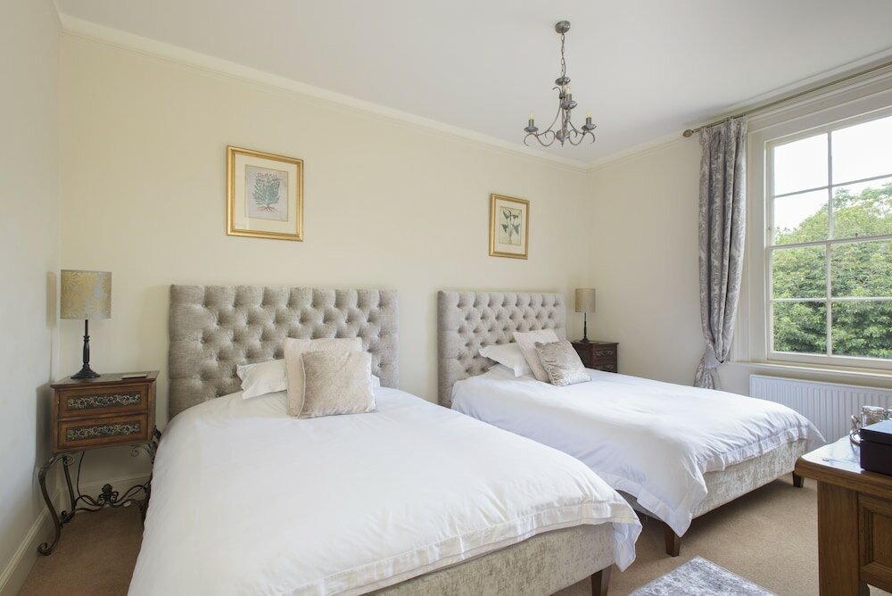 Фото Sissinghurst Castle Farmhouse