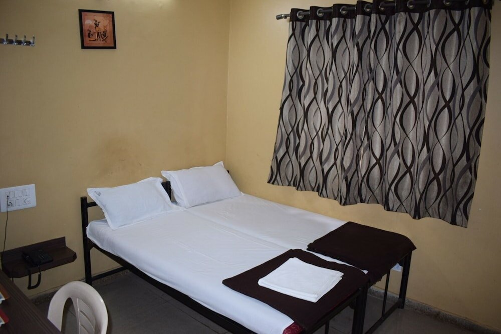 Фото Hotel Peacock