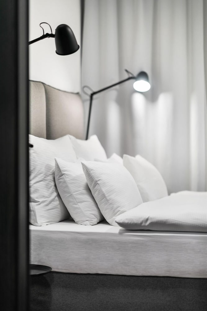 Фото Pytloun Flat Hotel