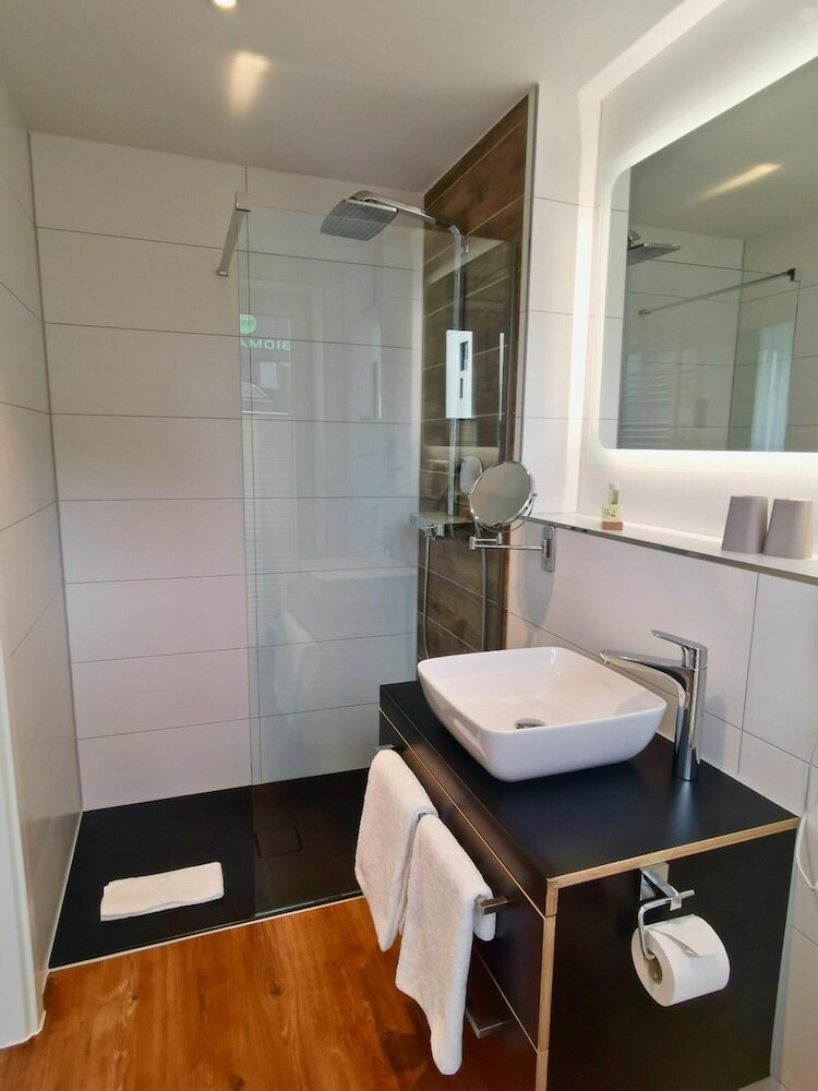 Фото H23 Boardinghotel