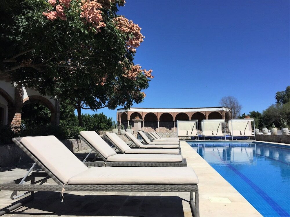 Фото Hotel Hacienda Santa Fe