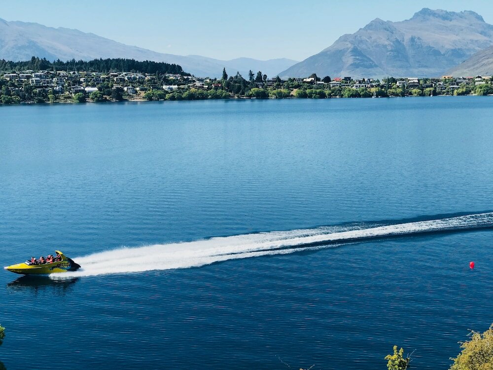 Фото Amazing Queenstown Guesthouse